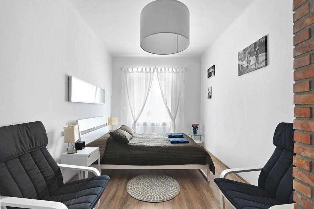 Cosy Apartment Krasków Εξωτερικό φωτογραφία